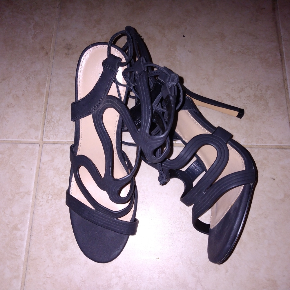 Express heels